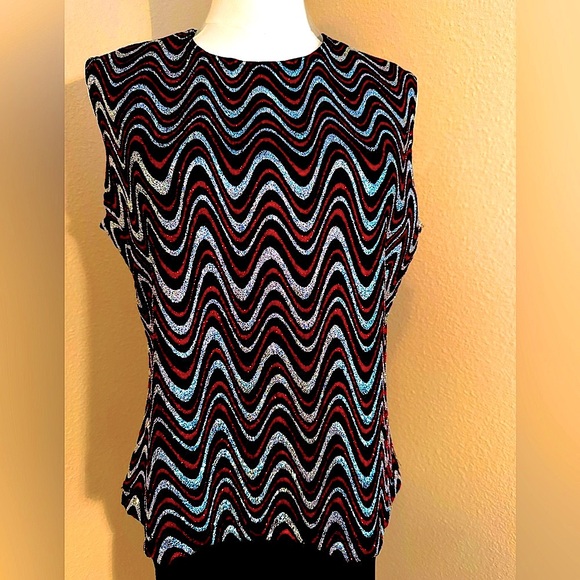 Sleeveless Blouse. Sparkly, Classy, Elegant - Picture 5 of 8